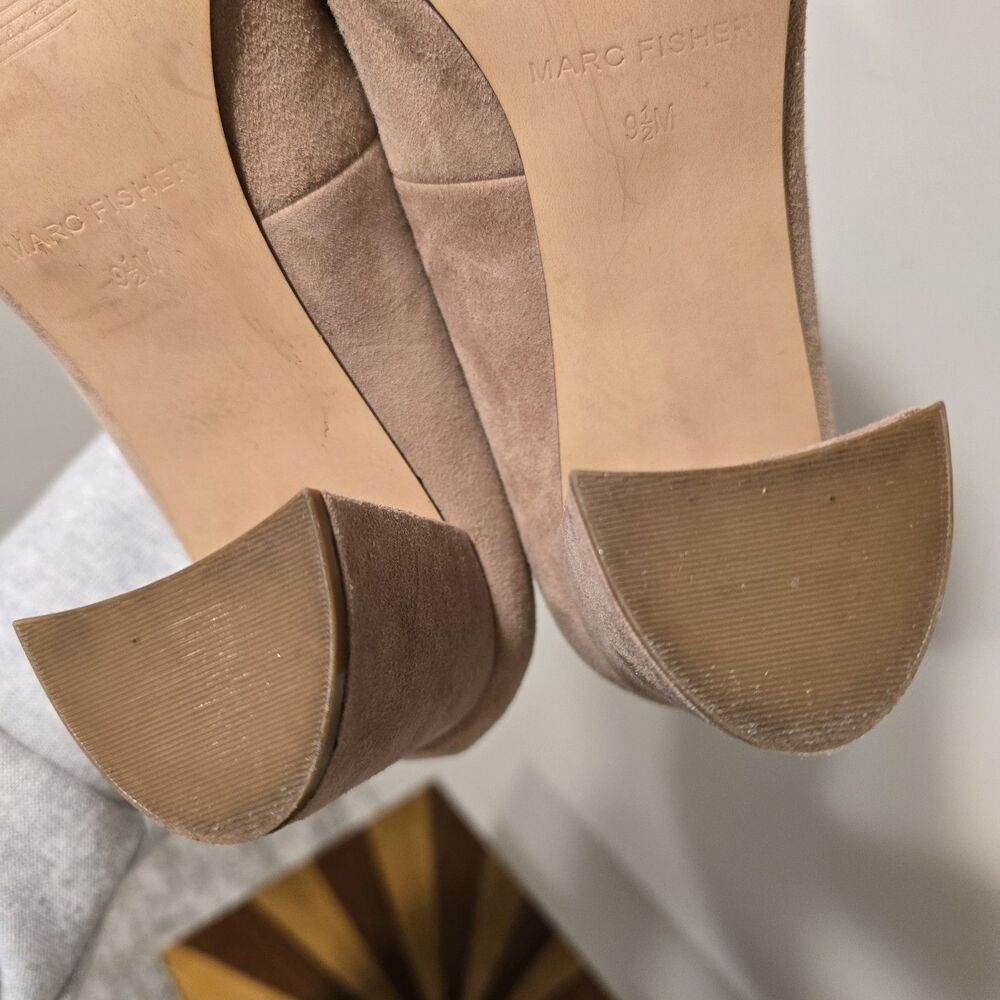 Marc Fisher Caitlin Pump Size 9.5M Womens Suede Pointed Block Heel Slip On Nude - Picture 11 of 12